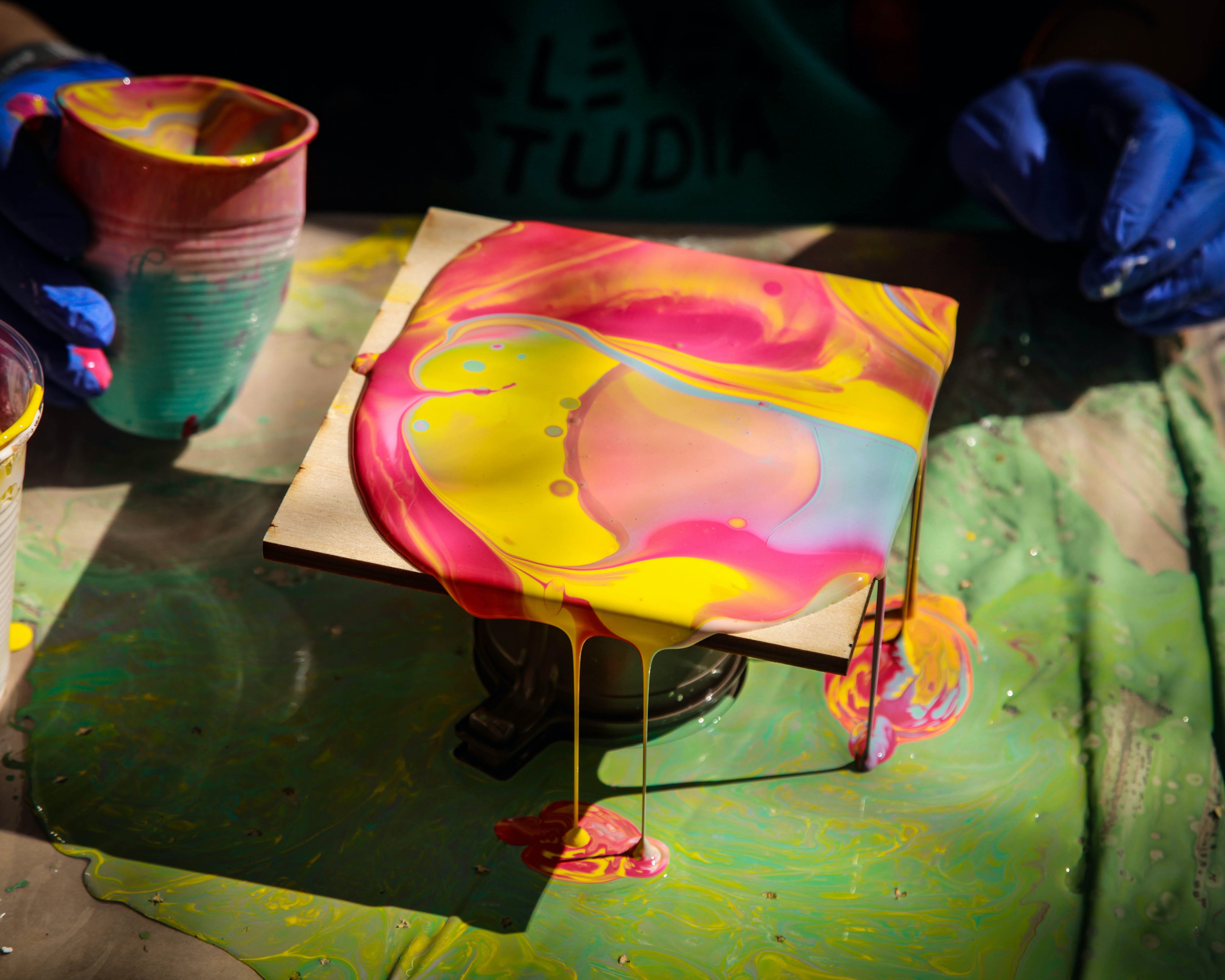 All About Acrylic Pours: How to Create One-Of-A-Kind Fluid Art Works